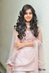 Simran Pareenja New Photos